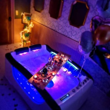 Royal Room Jacuzzi Haut De Gamme Centre Ville Miluza Zewnętrze zdjęcie