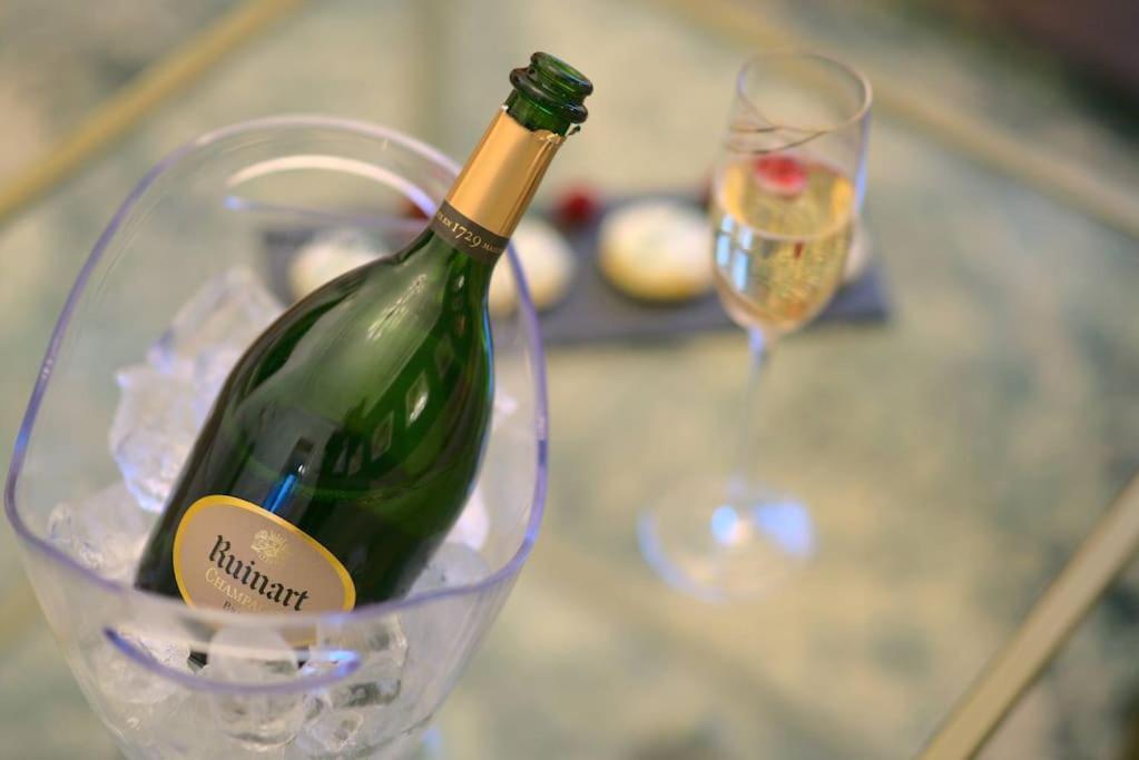Royal Room Jacuzzi Haut De Gamme Centre Ville Miluza Zewnętrze zdjęcie
