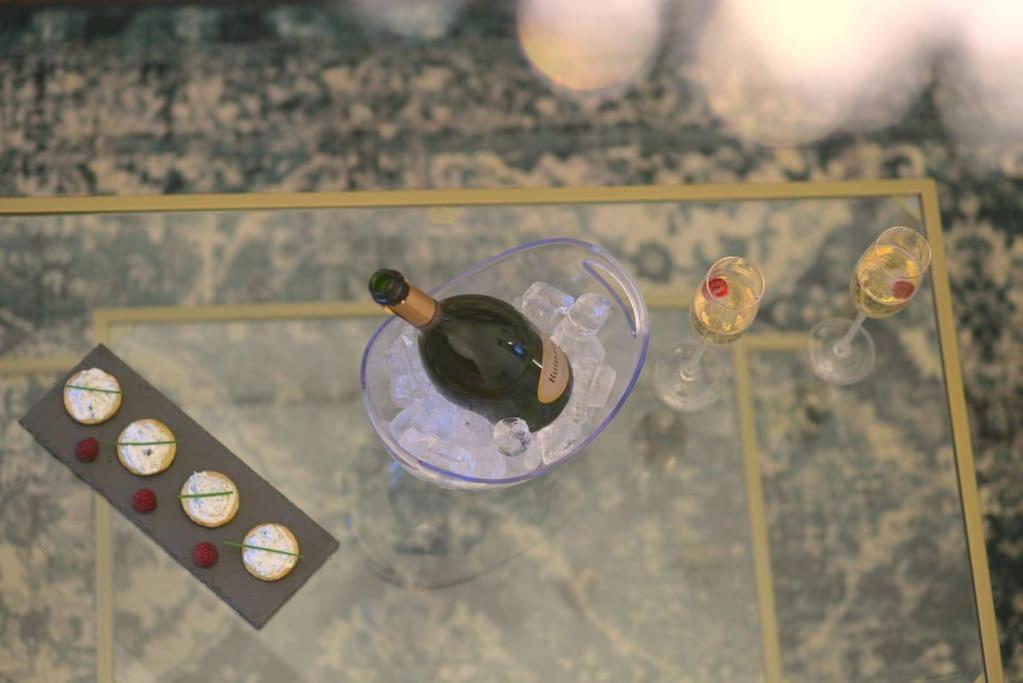 Royal Room Jacuzzi Haut De Gamme Centre Ville Miluza Zewnętrze zdjęcie